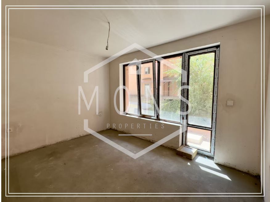 Продава се Тристаен апартамент в Велико Търново, Бузлуджа - 153 кв.м за 561 €/кв.м - Снимка #3