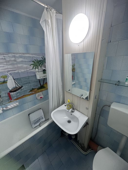 Proprietar,inchiriez apartament cu 3 camere Dambul Rotund