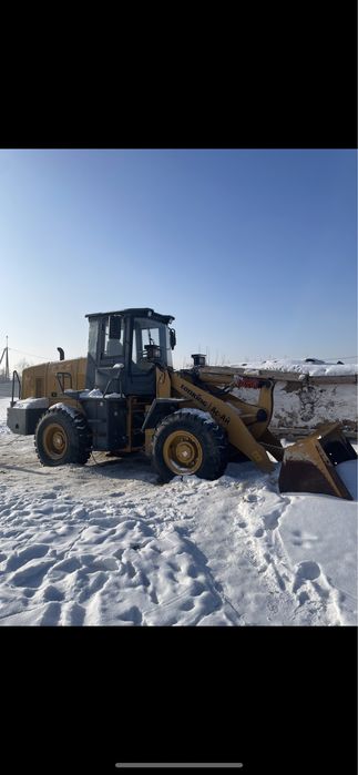 Услуги погрузчика 2 куб