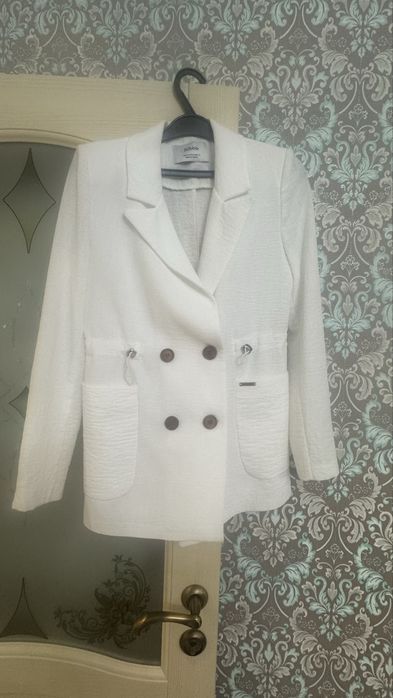 Женский летний пиджак