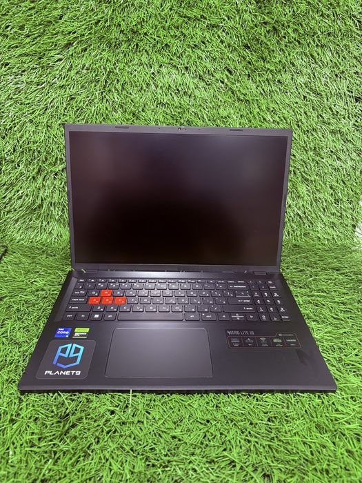 Acer Nitro Litе 16 сосояние нового