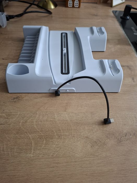 Подставка  для консоли PlayStation 5