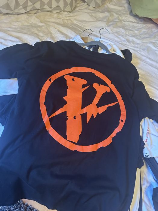 Tricou V-Lone x Fragment