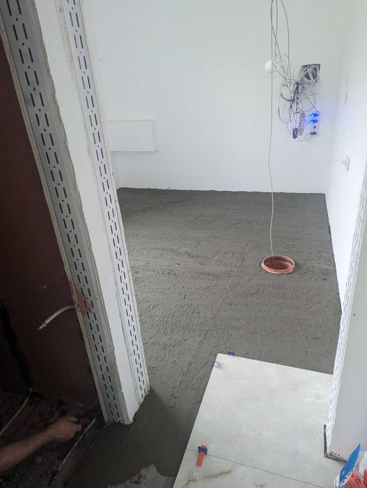 Циментова подова замазка.Качество и коректност!