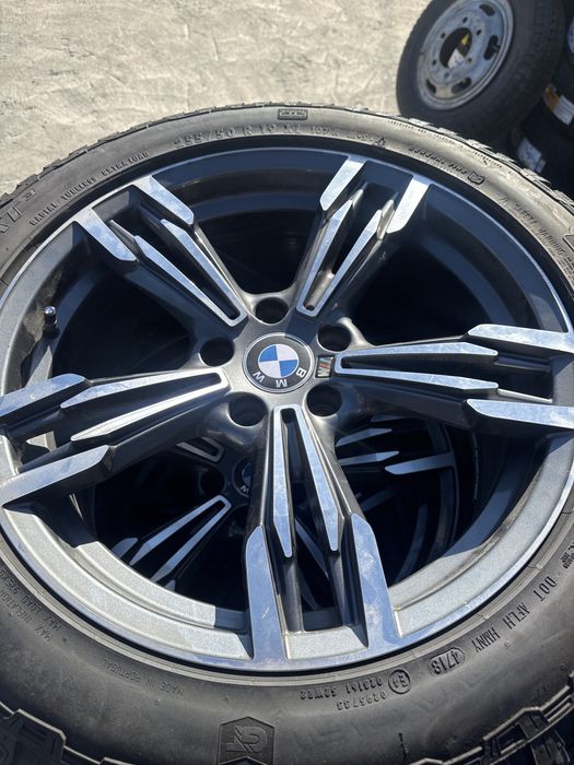 Диски с резиной на BMW оригинал