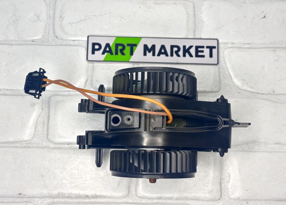 Заден вентилатор парно AUDI A8 S8 D4