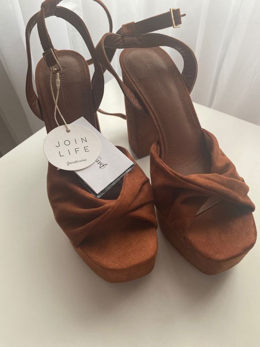 Sandale Stradivarius