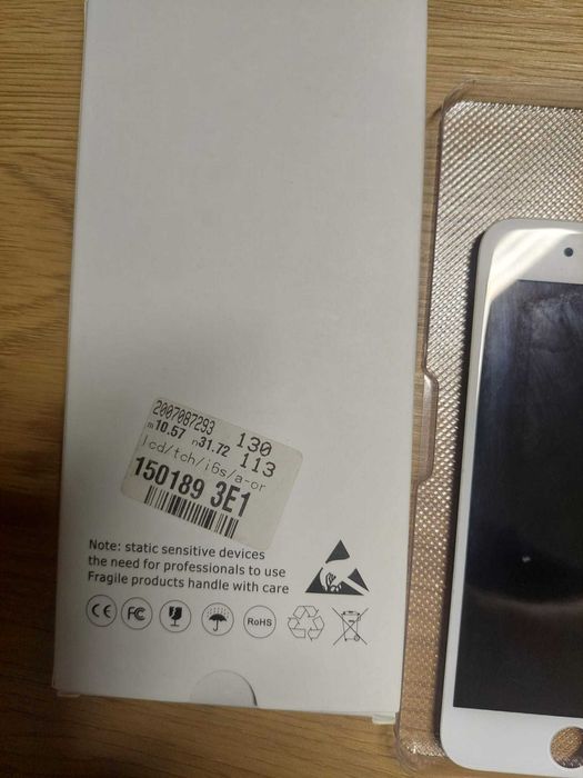 Display iPhone 6s cu touchscreen – Nou
