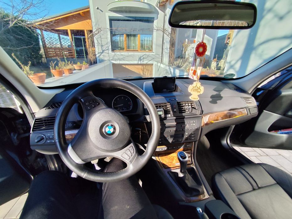 BMW X3 2010 E83 X-Drive PANORAMIC