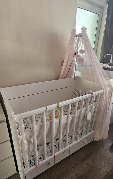 Детска кошара + матрак+ обиколник