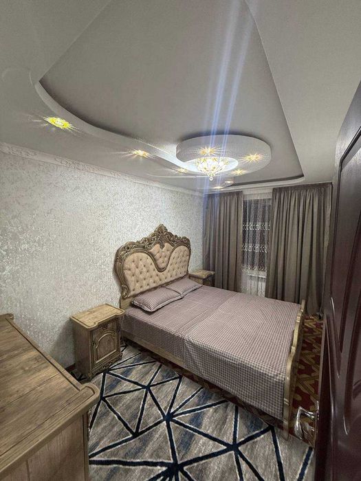 Срочна 3-комнатная квартира 4-этаж 5-этажном Адрес Мархабо Котельный