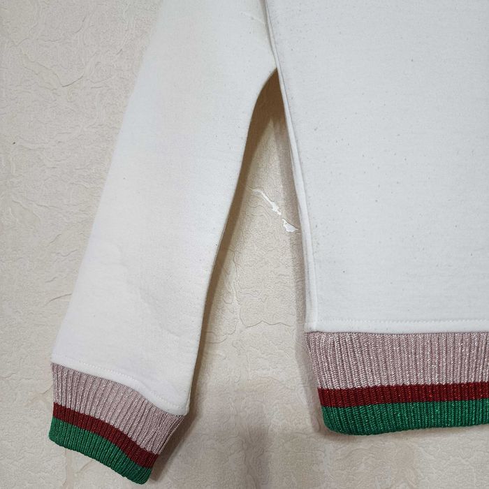 Кофта плотная белая