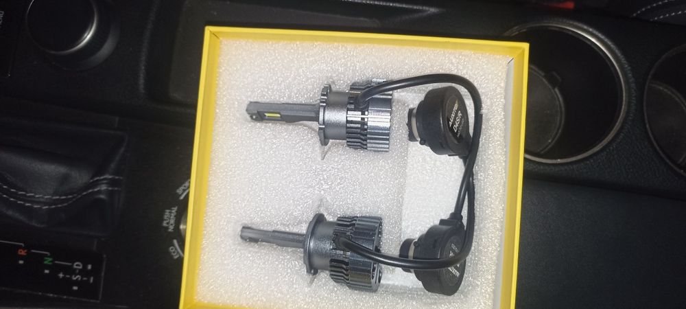 LED крушки D4S/R