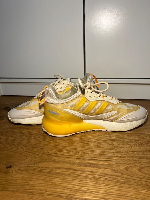 second Adidas ZX 2K Boost 2.0 W Timisoara • OLX.ro