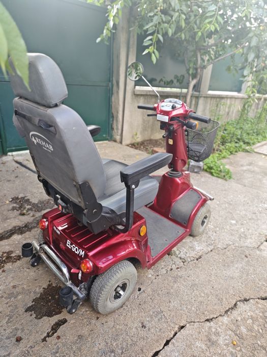 Scuter  electric varstnici