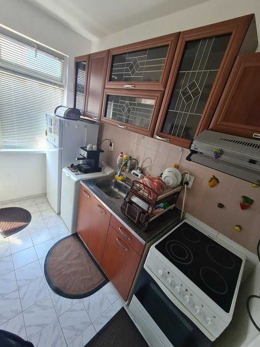 Дава се под наем Тристаен апартамент в Бургас, Възраждане - 90 кв.м за 357 € - Снимка #5