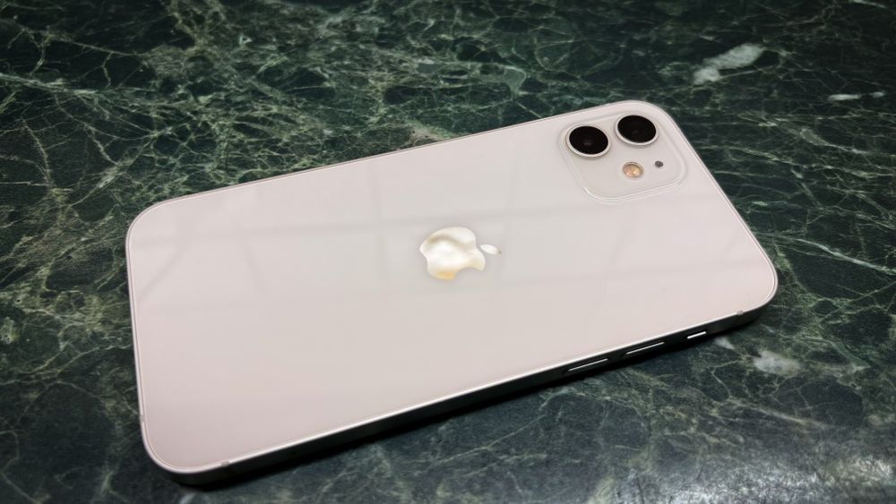 IPhone 12, 128гб без ремонта