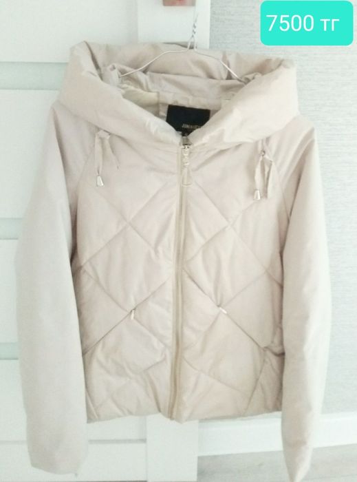 Куртка с капюшоном