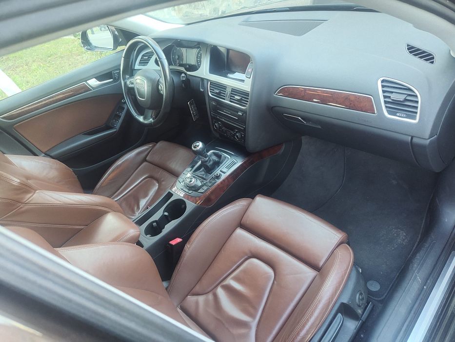 Vând Audi A4 an 2011