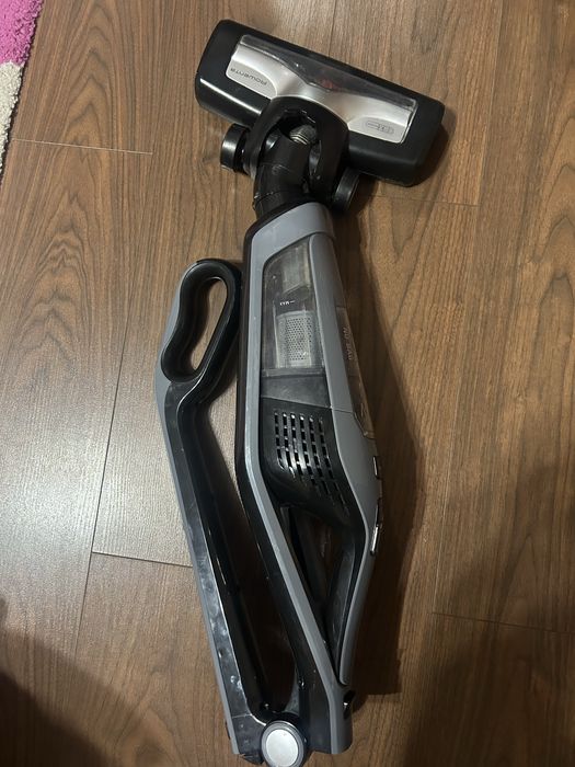 Vand aspirator vertical Roventa