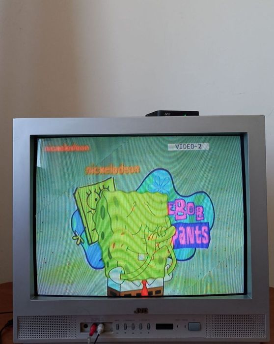 Телеизор JVC срочно продам