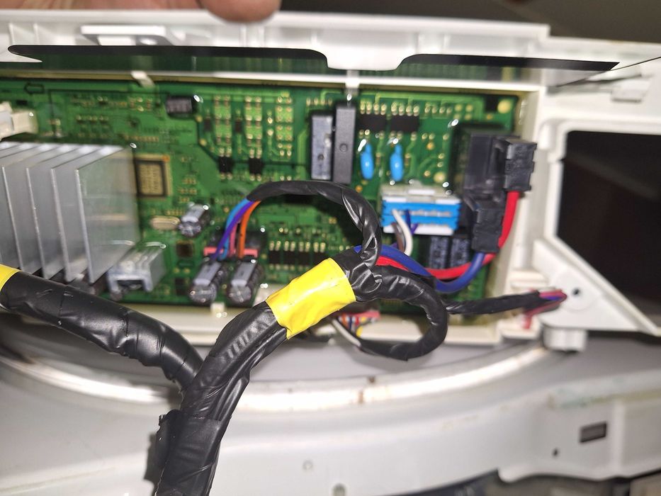 Reparatii frigidere PLOIEȘTI, PRAHOVA La domiciliu BEKO, ARTIC, LG etc