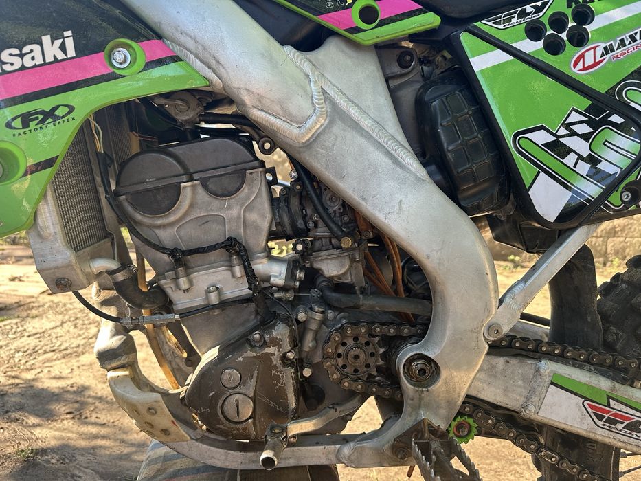 Cross  Kavasaki 250cc