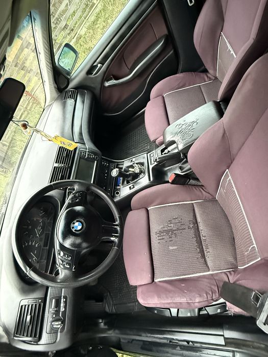 BMW E46 320d Touring Facelift | 150 CP | Manuală
