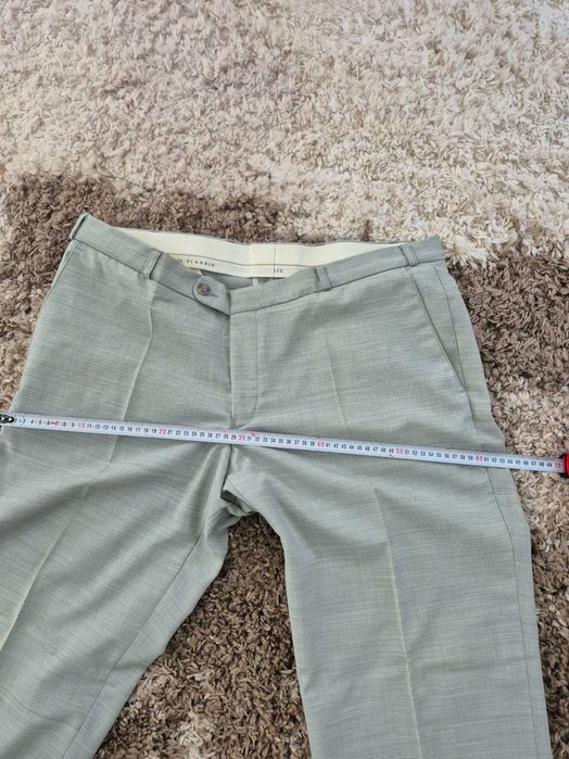 Pantaloni barbati Brühl clasic marimea XXL-5 lei transportul