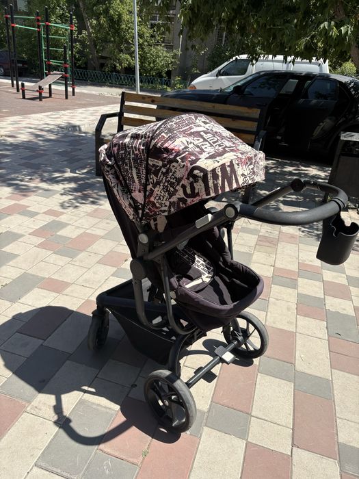 Продам детскую коляску