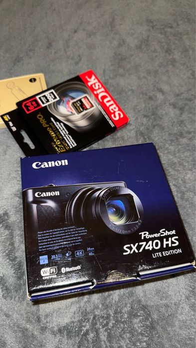 Canon SX740HS Powershot