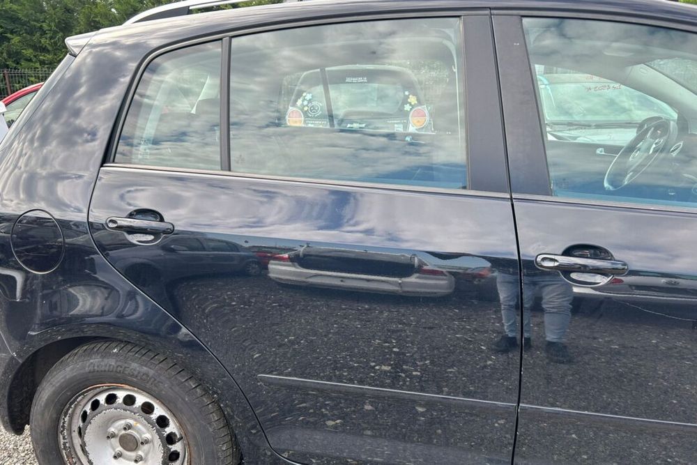 USA STANGA/DREAPTA - FATA/SPATE VOLKSWAGEN GOLF 6