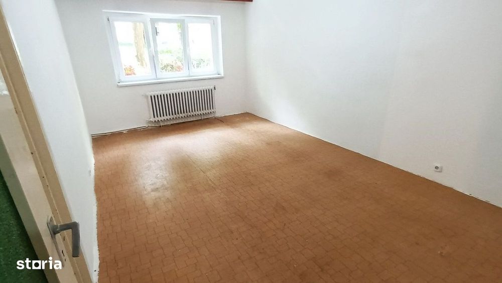 Apartament de 3 camere , 67.5 mp, Parter inalt/4, str. Lunii- Zorilor — fotografia 3