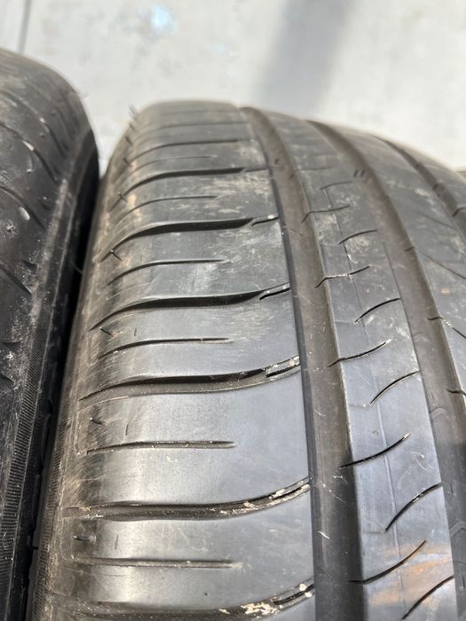 4 бр. летни гуми 215/60/16 Michelin DOT 0915 5-5,5 mm