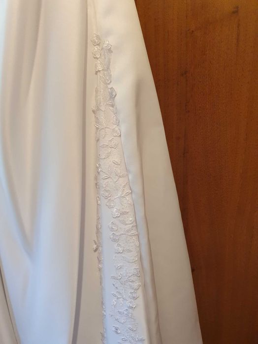 Rochie alba mireasa cu bolero