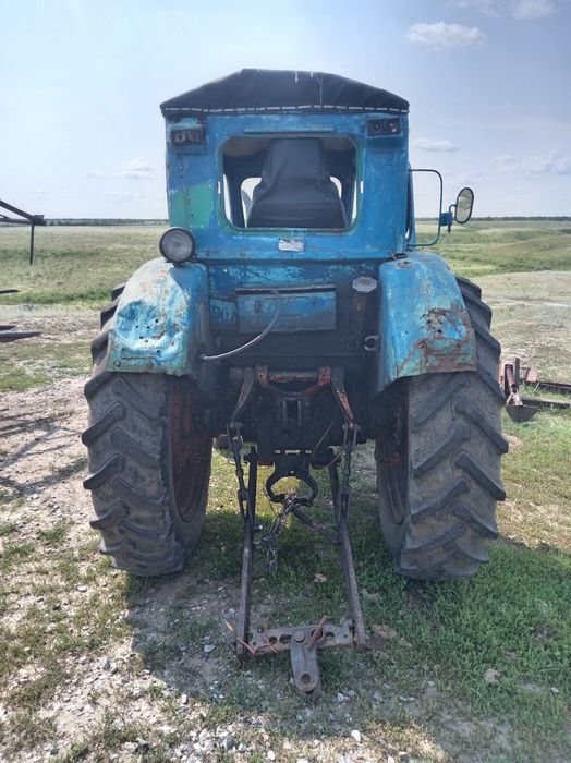 Продам трактор Т-40