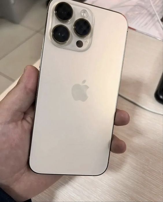IPhone 14 Pro Max SIM + eSim