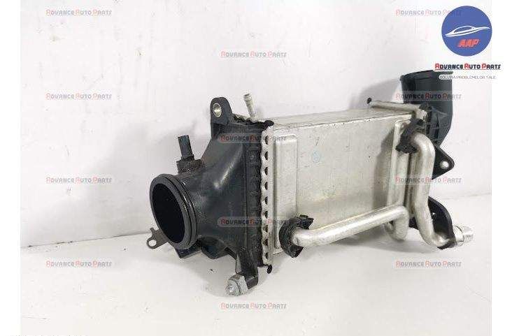 Интеркулер Мерцедес Ц Клас / Mercedes C Class W205 оригинален Mercedes