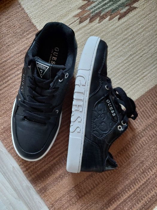 Adidasi Guess 37