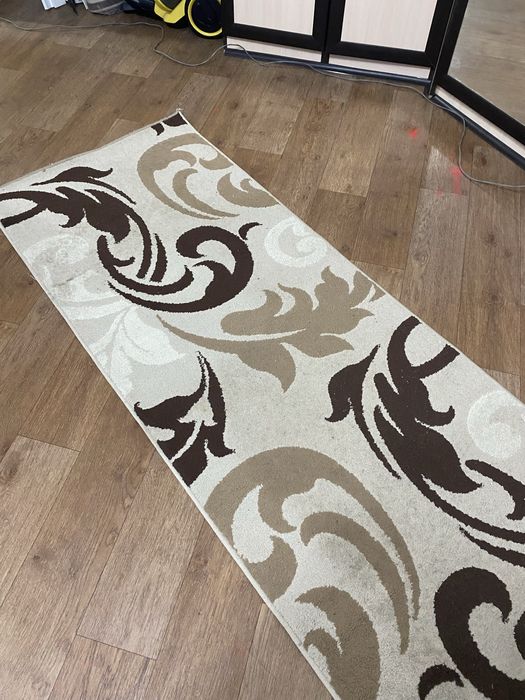 Продам дорожку  размер 1 /2