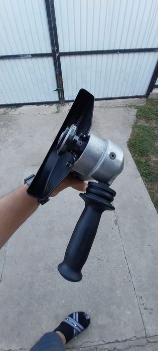 Ploizoare unghiulare pneumatice