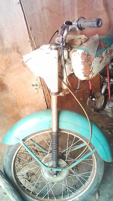 Мотопед "Балкан" (50 куб.см) / за колекция и употреба след лек ремонт