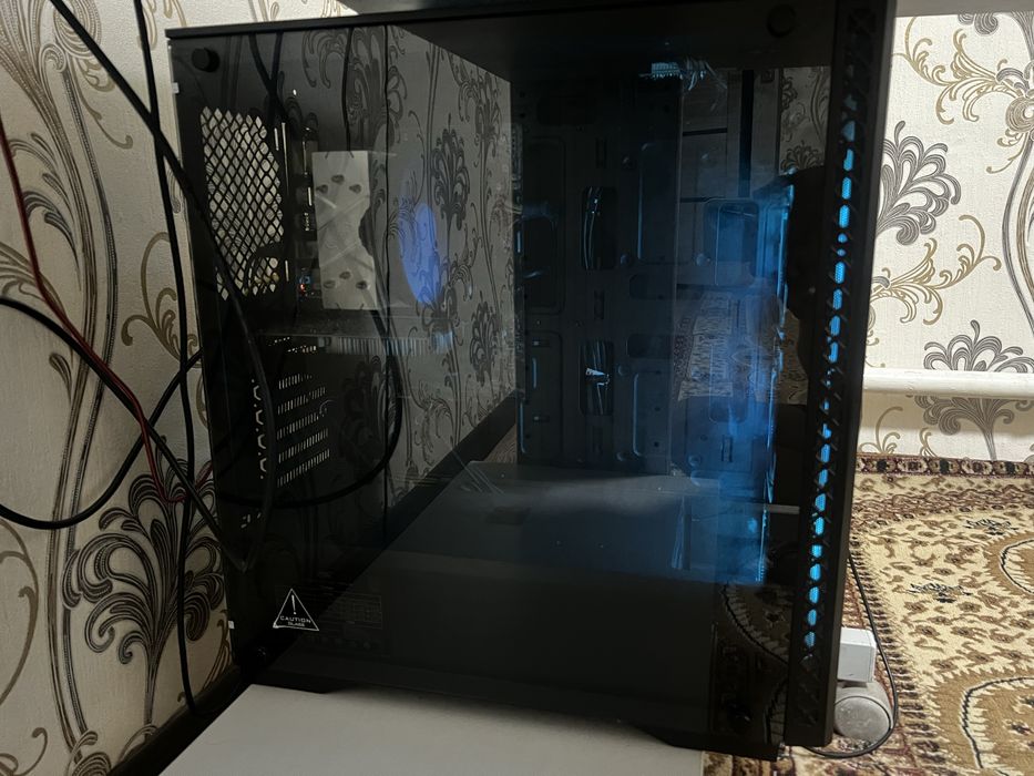 Столный комйутер игравой