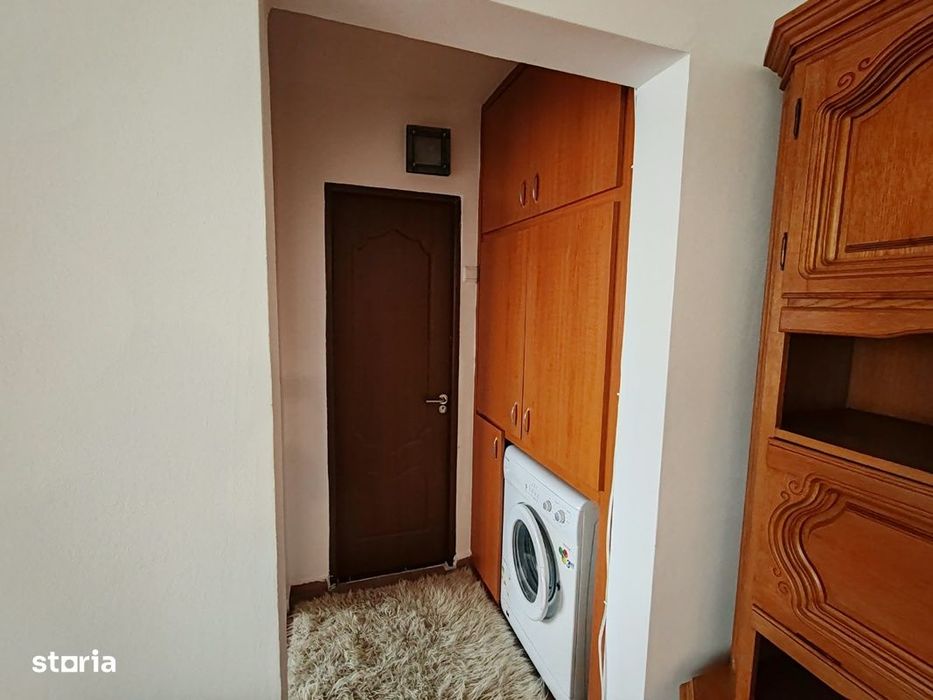 Chirie-Bd.Bucuresti, apartament 2 camere , etaj intermediar