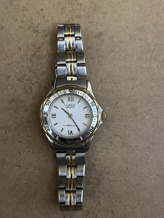 Vand diferite ceasuri