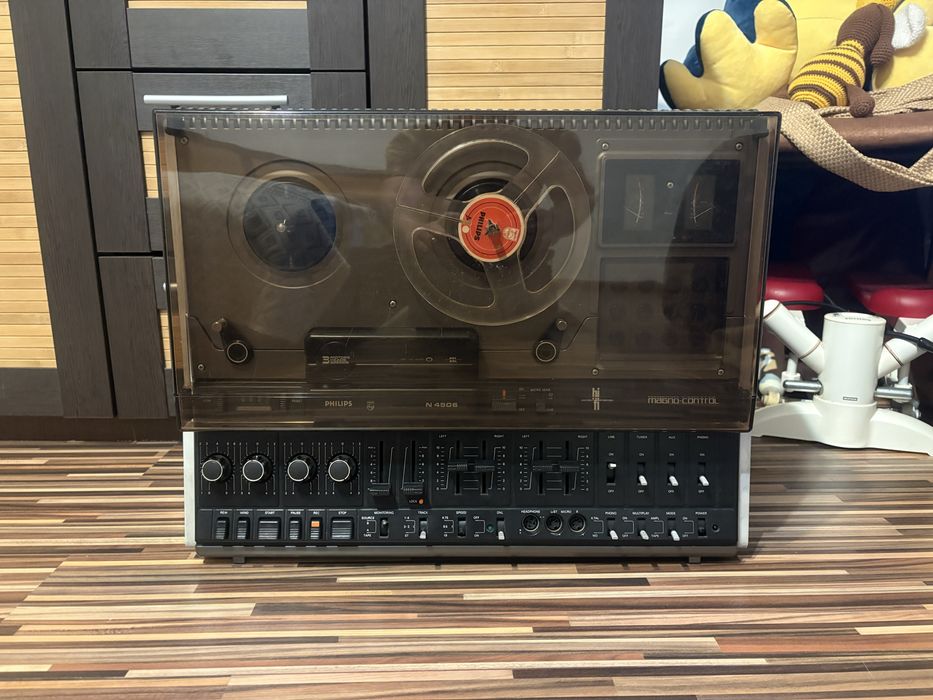 Magnetofon Philips N4506