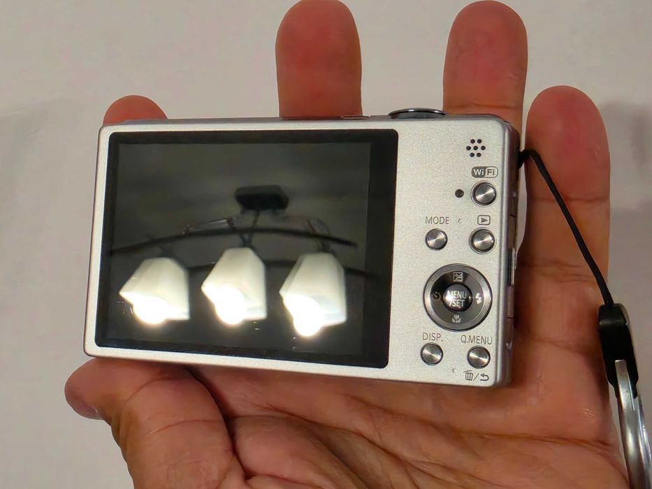 Aparat foto digital compact Lumix SZ9 WI-FI 16.1MP 10x Zoom
