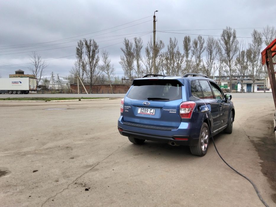 Продам машина Субару Форестер