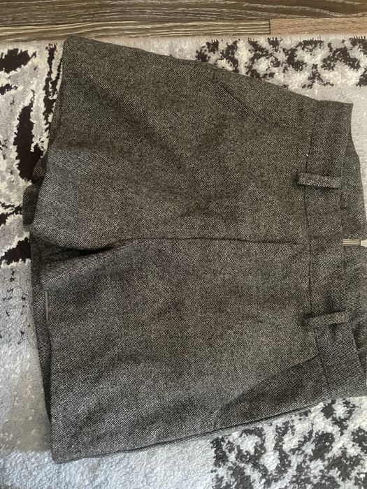 Продам женские драповые шорты