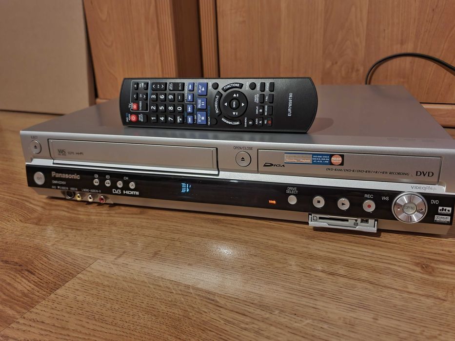 Panasonic DMR- EZ45V HDMI